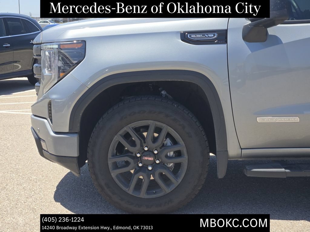 Used 2026 GMC Sierra 1500 Elevation w/ Elevation Premium Package AWD/4WD image 5