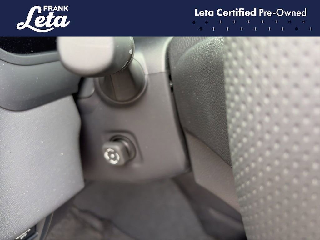 Used 2026 Toyota Sequoia Platinum AWD/4WD image 21