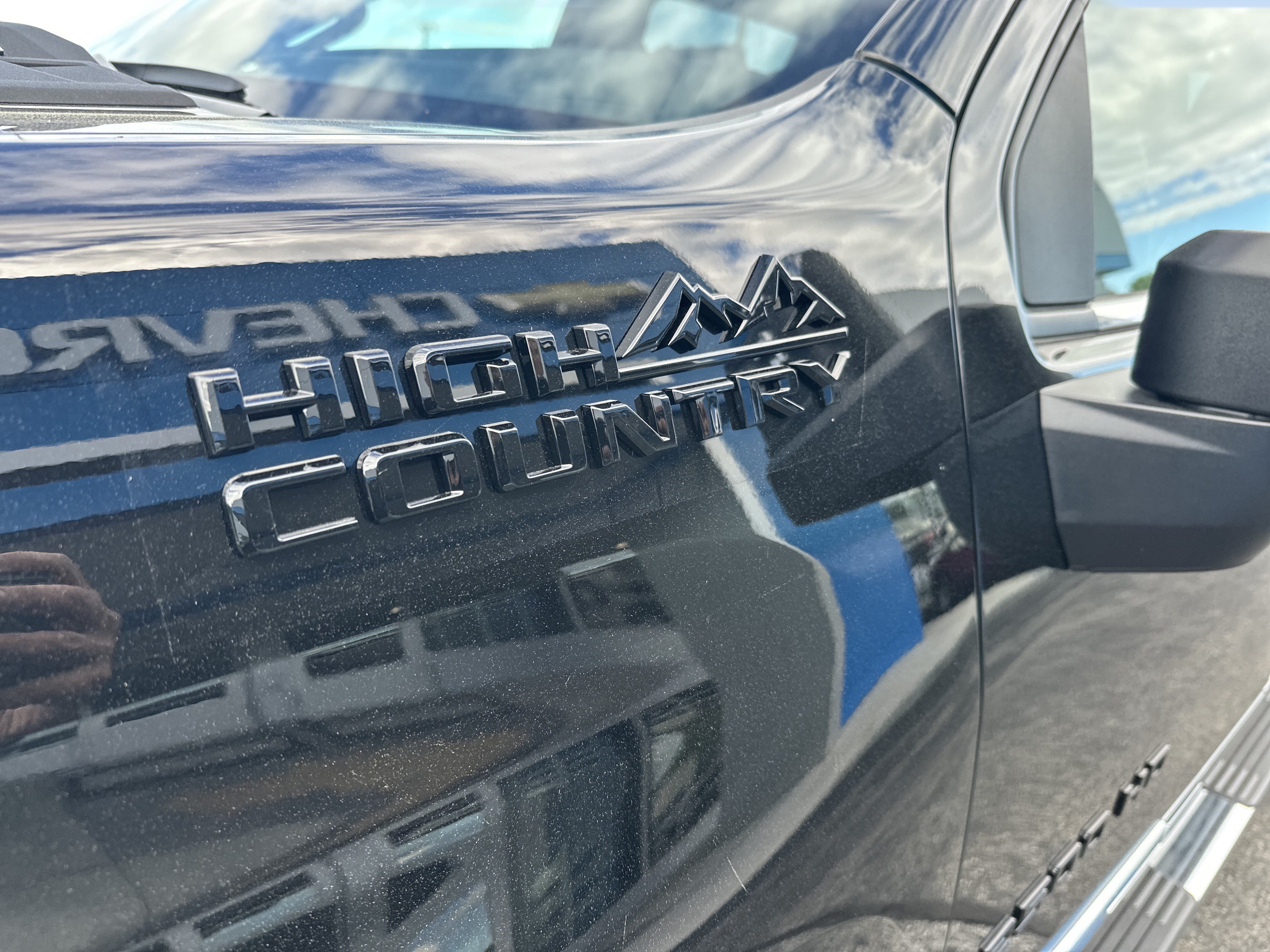 New 2026 Chevrolet Silverado 2500 High Country w/ High Country Premium Package AWD/4WD image 4