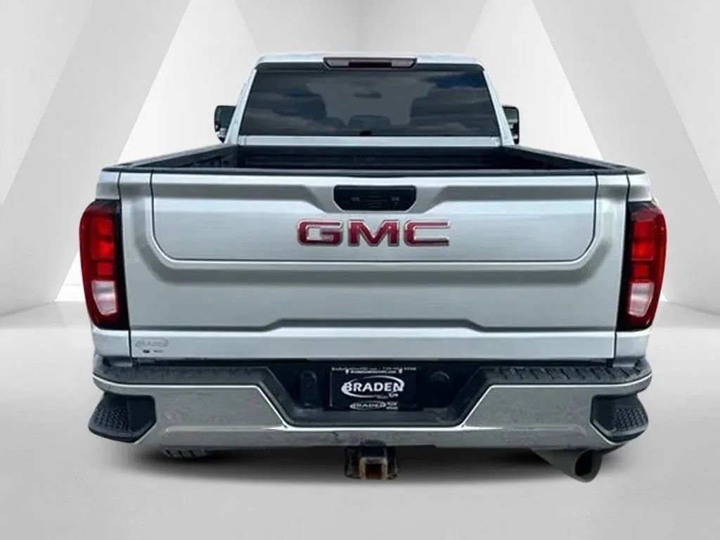 Used 2023 GMC Sierra 2500 SLE w/ Gooseneck/5TH Wheel Package image 6