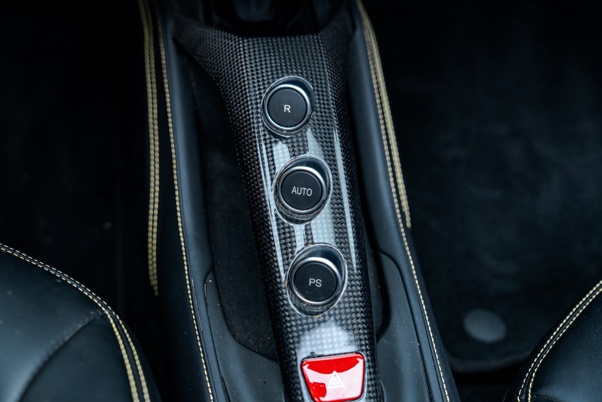 Used 2019 Ferrari 488 Spider RWD image 59