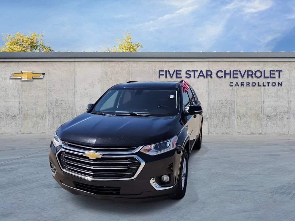 Used 2021 Chevrolet Traverse LT FWD image 3