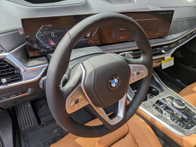 Used 2026 BMW X7 xDrive40i image 3