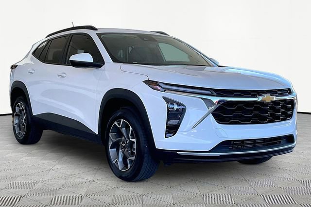 Used 2025 Chevrolet Trax LT FWD 360° Tour