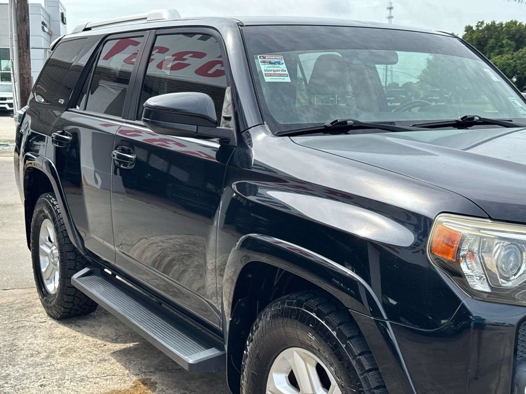 Used 2016 Toyota 4Runner SR5 RWD image 9