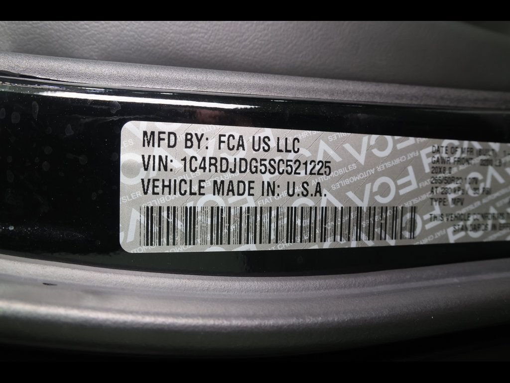 Used 2025 Dodge Durango GT AWD/4WD image 34