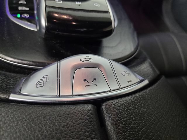 Used 2018 Mercedes-Benz E 400 4MATIC Cabriolet image 25