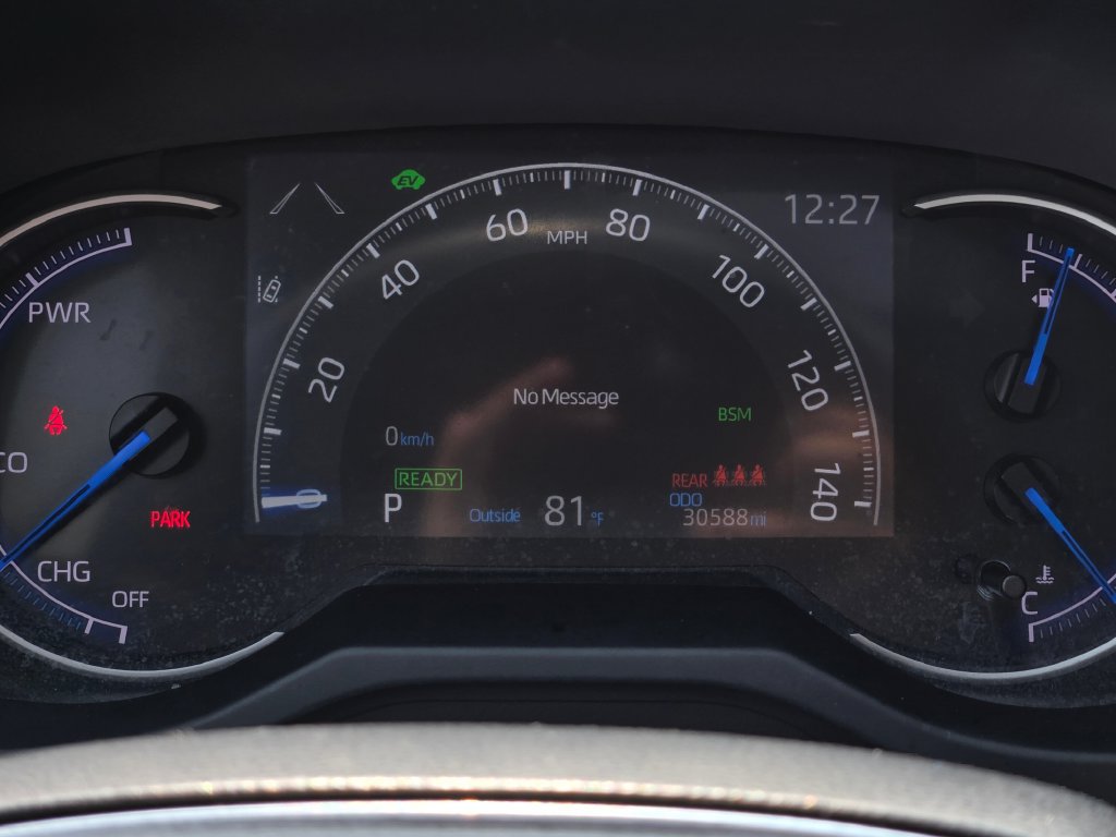 Used 2024 Toyota RAV4 SE w/ Convenience Package AWD/4WD image 25