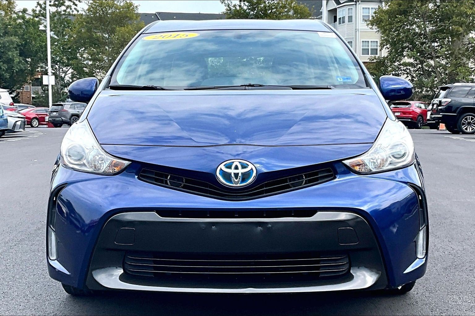Used 2015 Toyota Prius V Four FWD image 3