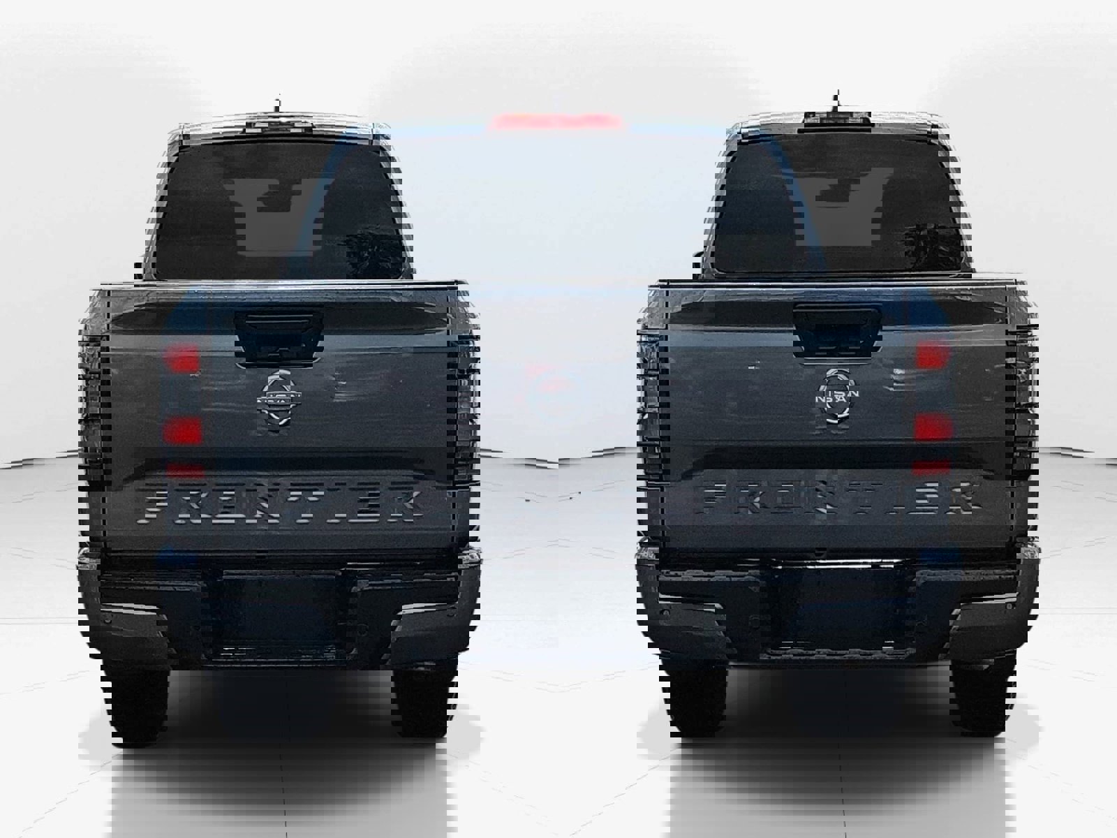 Used 2025 Nissan Frontier SV image 4