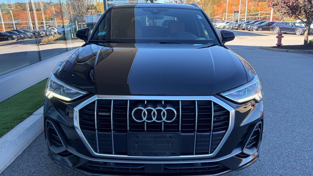 Used 2019 Audi Q3 2.0T Premium Plus w/ Premium Plus Package AWD/4WD image 6