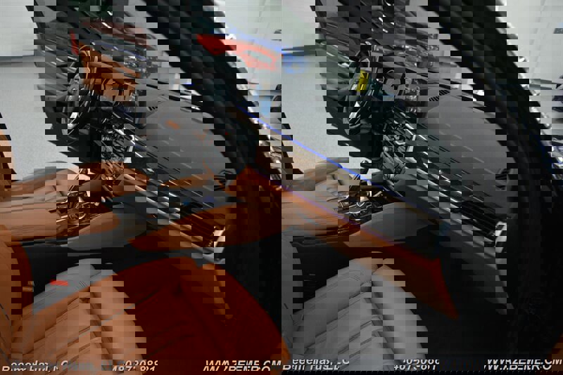 Used 2018 BMW 530e image 22