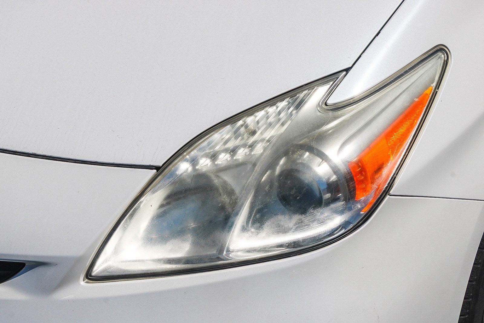 Used 2012 Toyota Prius Four w/ Deluxe Solar Roof Pkg FWD image 6