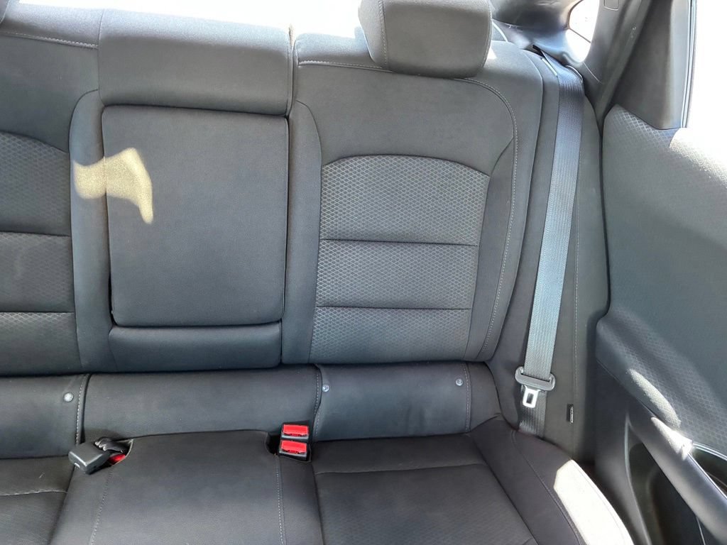 Used 2016 Chevrolet Malibu LT FWD image 15