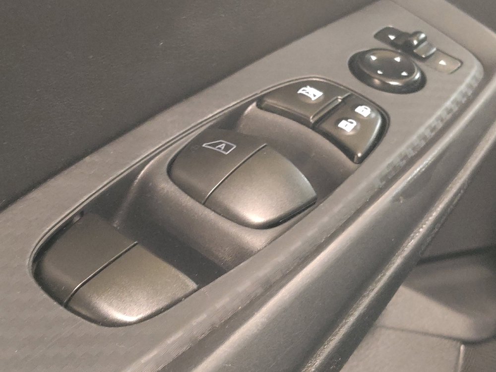 Used 2022 Nissan Sentra SV FWD image 27