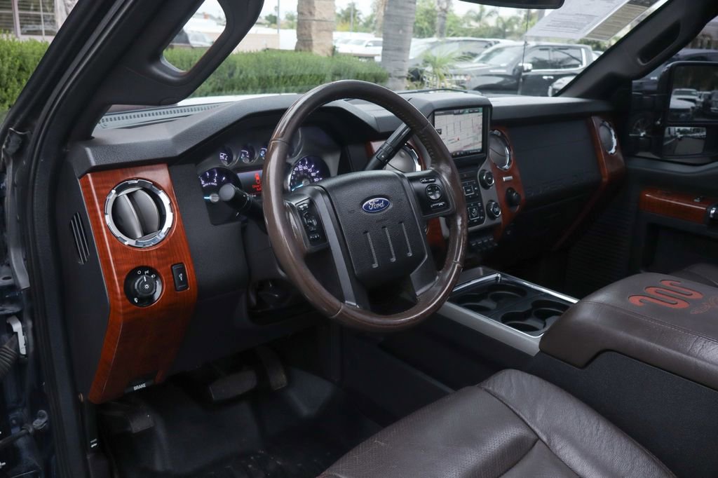 Used 2016 Ford F350 King Ranch w/ King Ranch w/Chrome Package AWD/4WD image 22