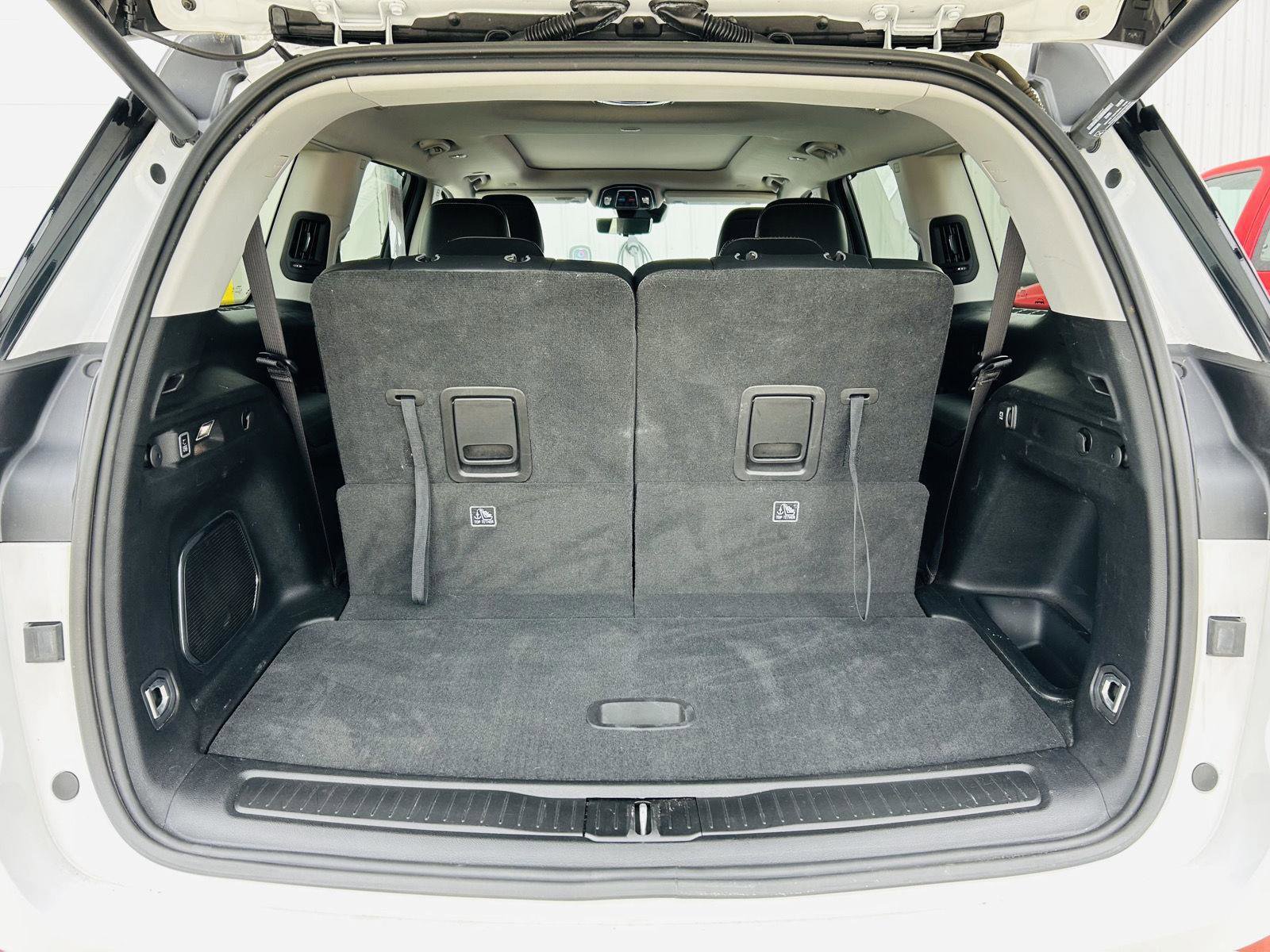 Used 2022 Jeep Grand Cherokee L Limited w/ Luxury Tech Group II image 34