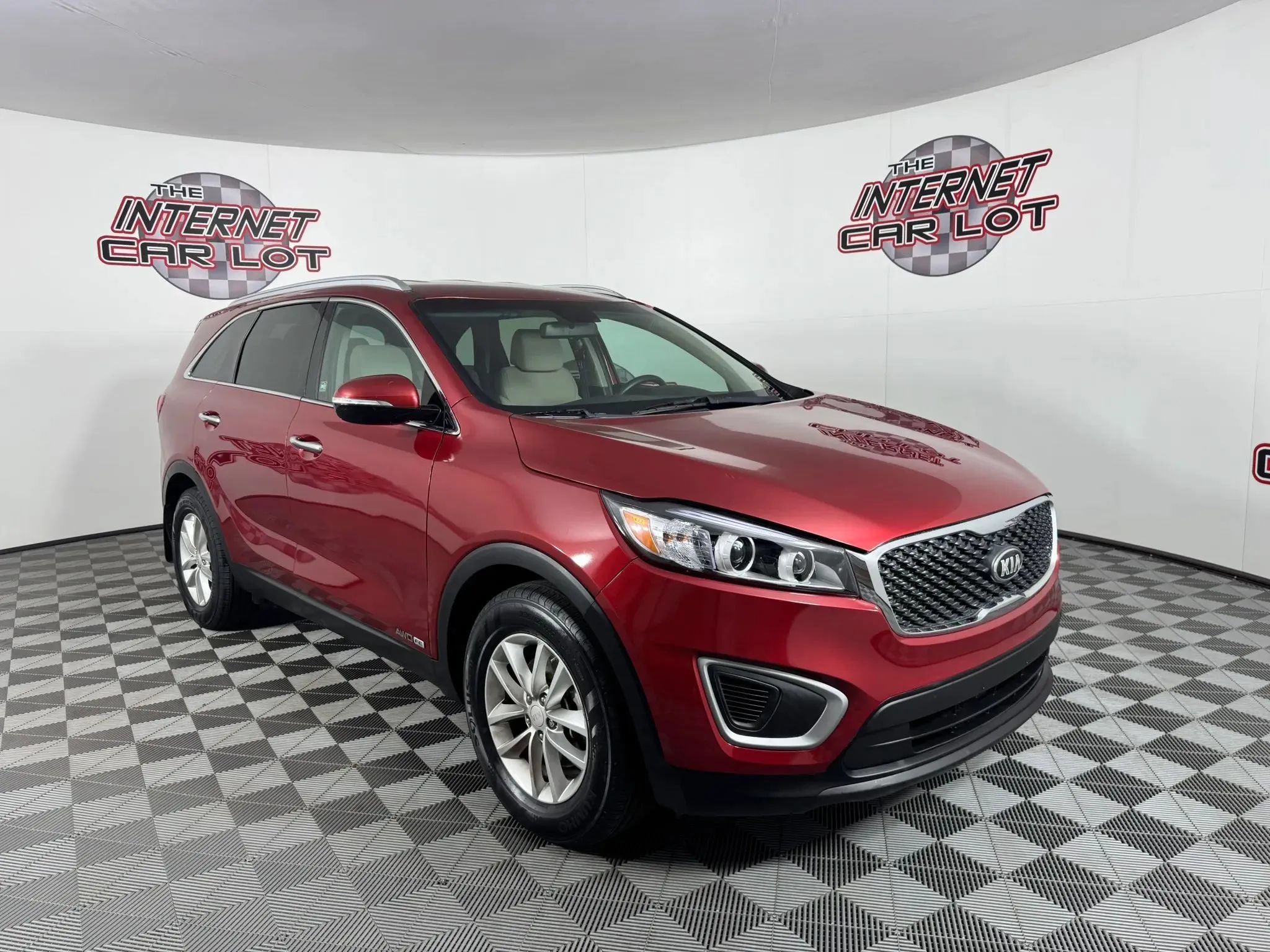 Used 2017 Kia Sorento AWD image 9