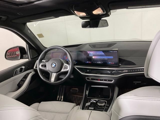 Certified 2024 BMW X5 xDrive40i w/ M Sport Package image 16