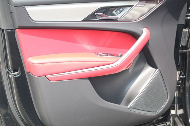 New 2026 Jaguar F-PACE R-Dynamic S image 21