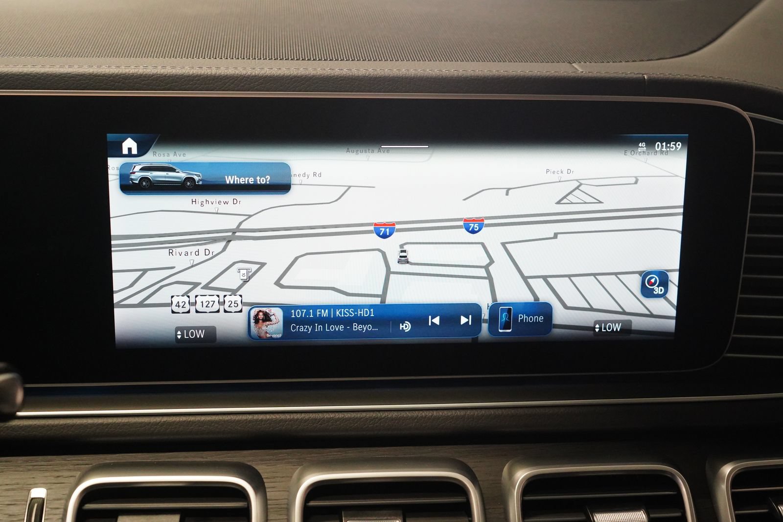 Used 2026 Mercedes-Benz GLS 450 4MATIC image 23