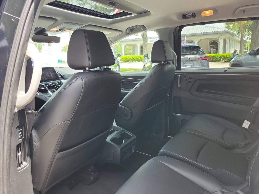 Used 2023 Honda Odyssey EX-L image 9