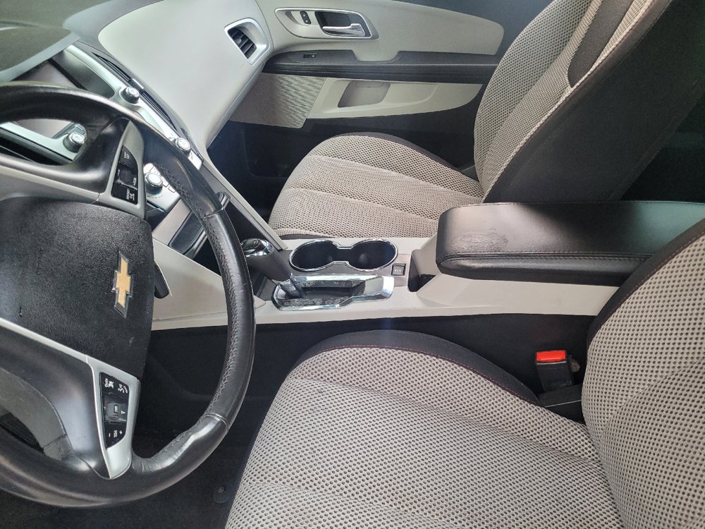 Used 2016 Chevrolet Equinox LS image 17