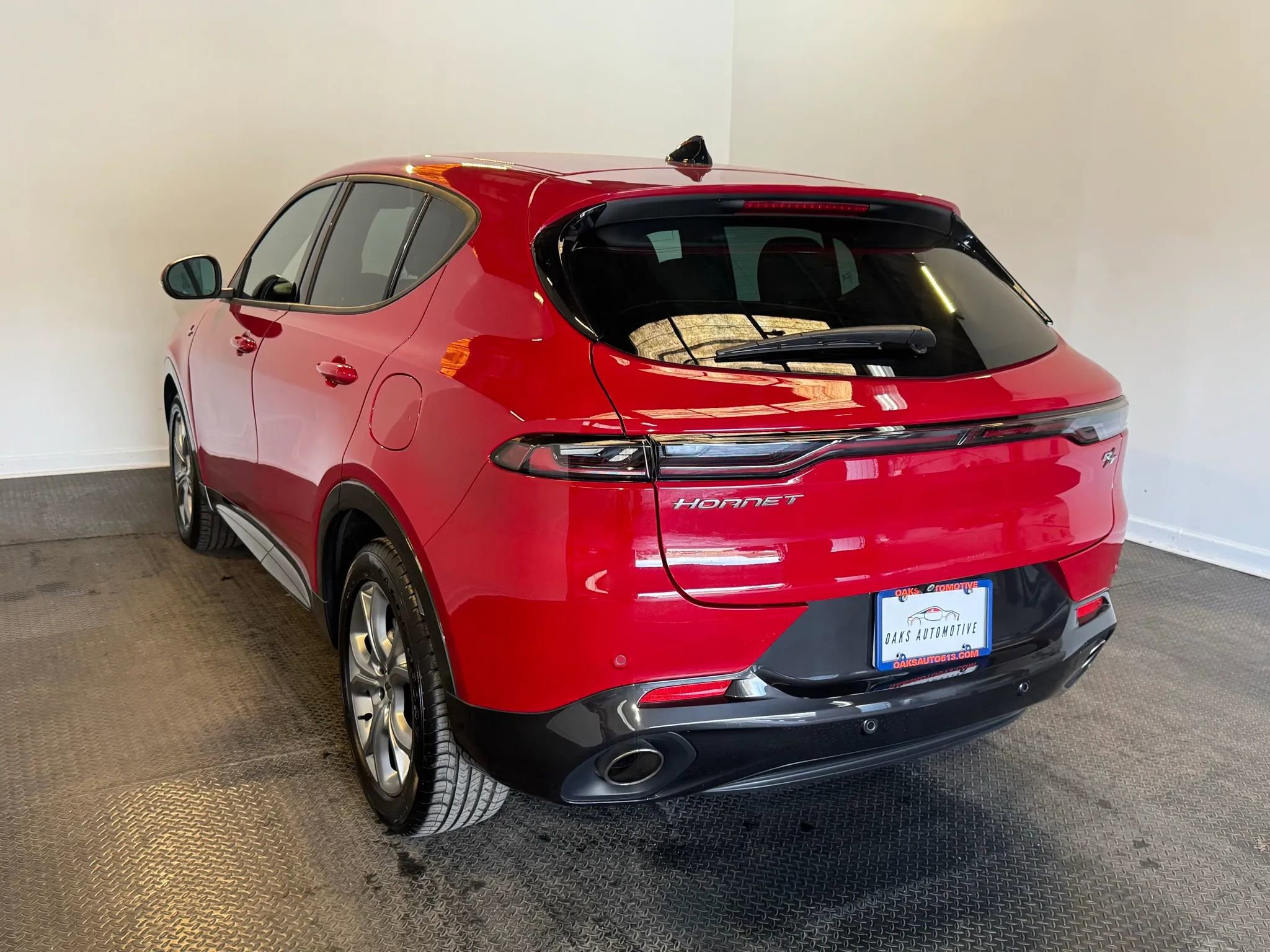 Used 2024 Dodge Hornet R/T image 4