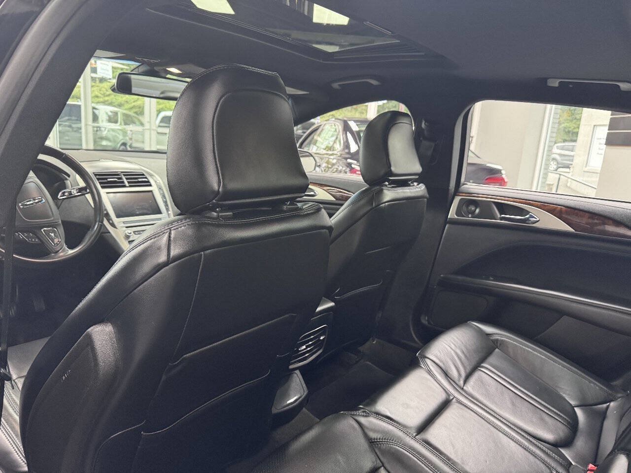 Used 2020 Lincoln MKZ Reserve AWD/4WD image 8
