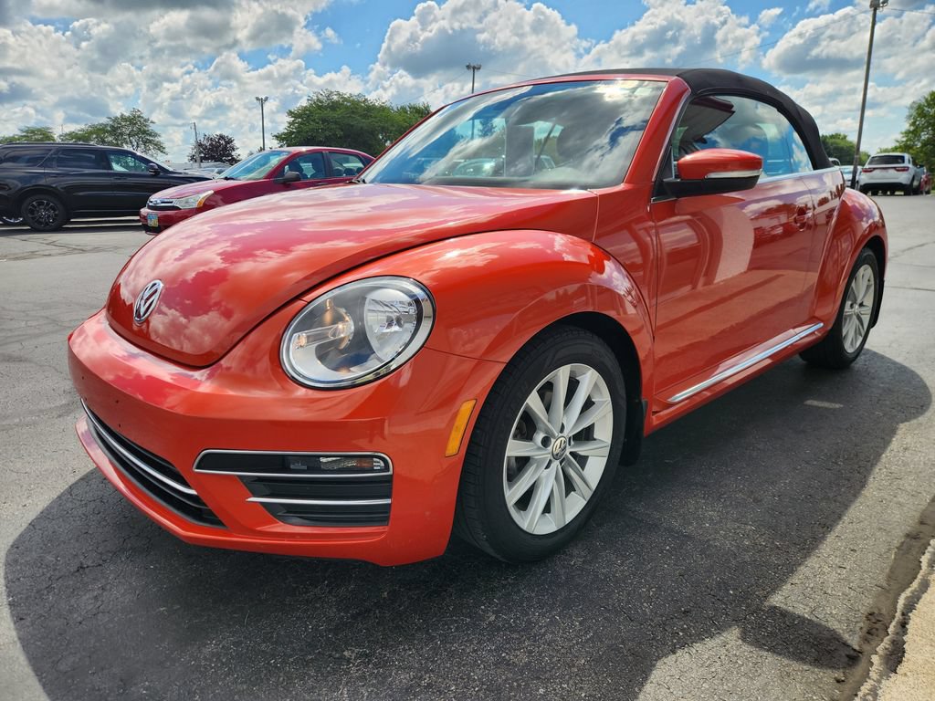 Used 2019 Volkswagen Beetle 2.0T SE FWD image 27