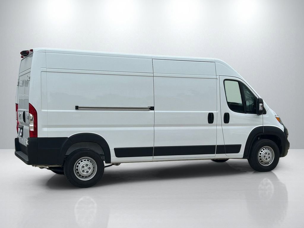 Used 2026 RAM ProMaster 2500 w/ Convenience Group FWD image 4