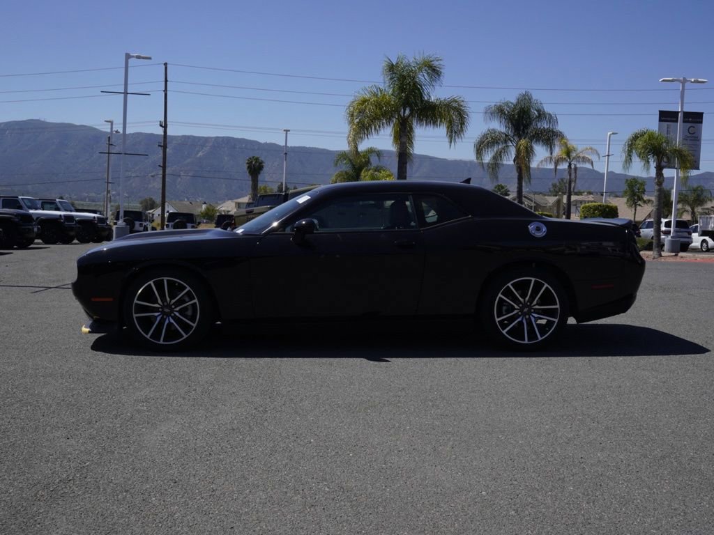 Used 2023 Dodge Challenger GT w/ Plus Package image 7