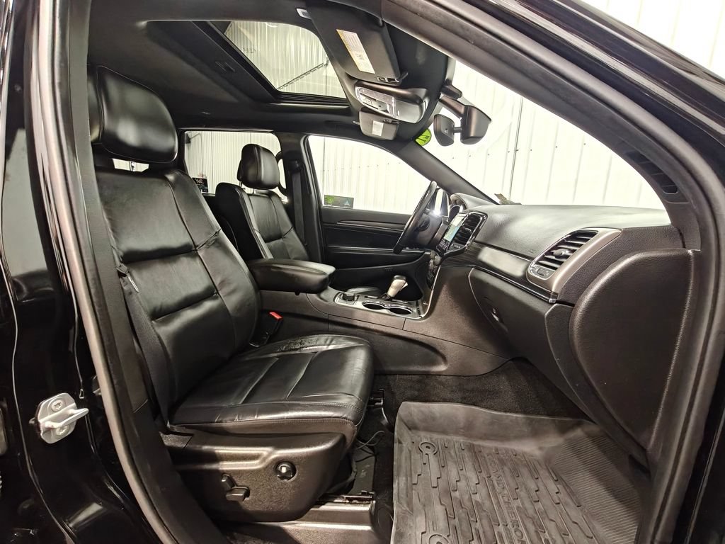 Used 2021 Jeep Grand Cherokee Limited AWD/4WD image 21