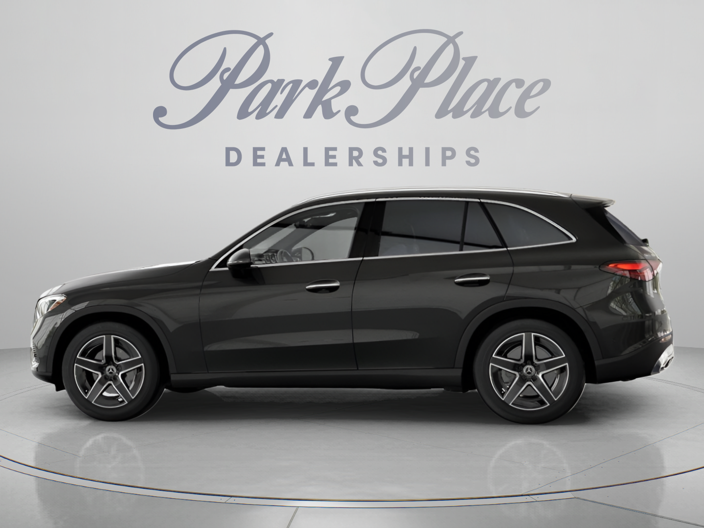 Used 2026 Mercedes-Benz GLC 300 image 8