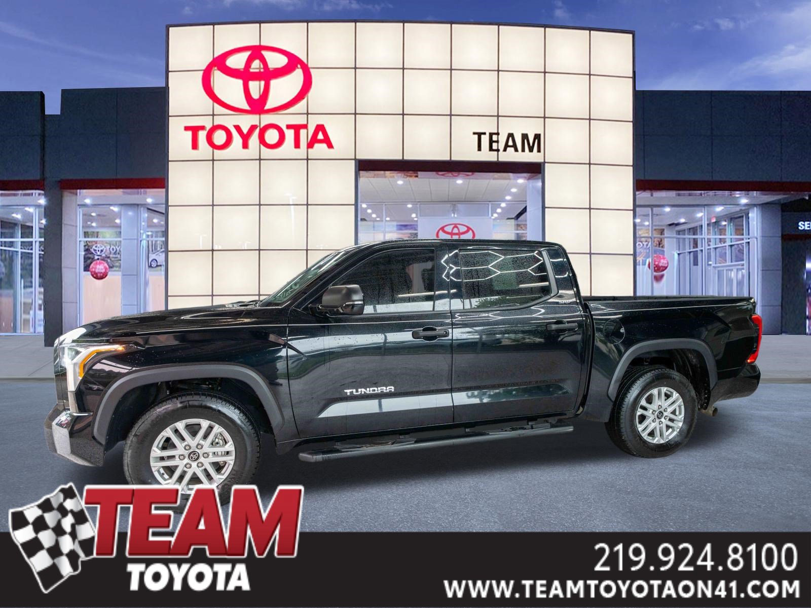Used 2022 Toyota Tundra SR5 w/ Convenience Package RWD image 1