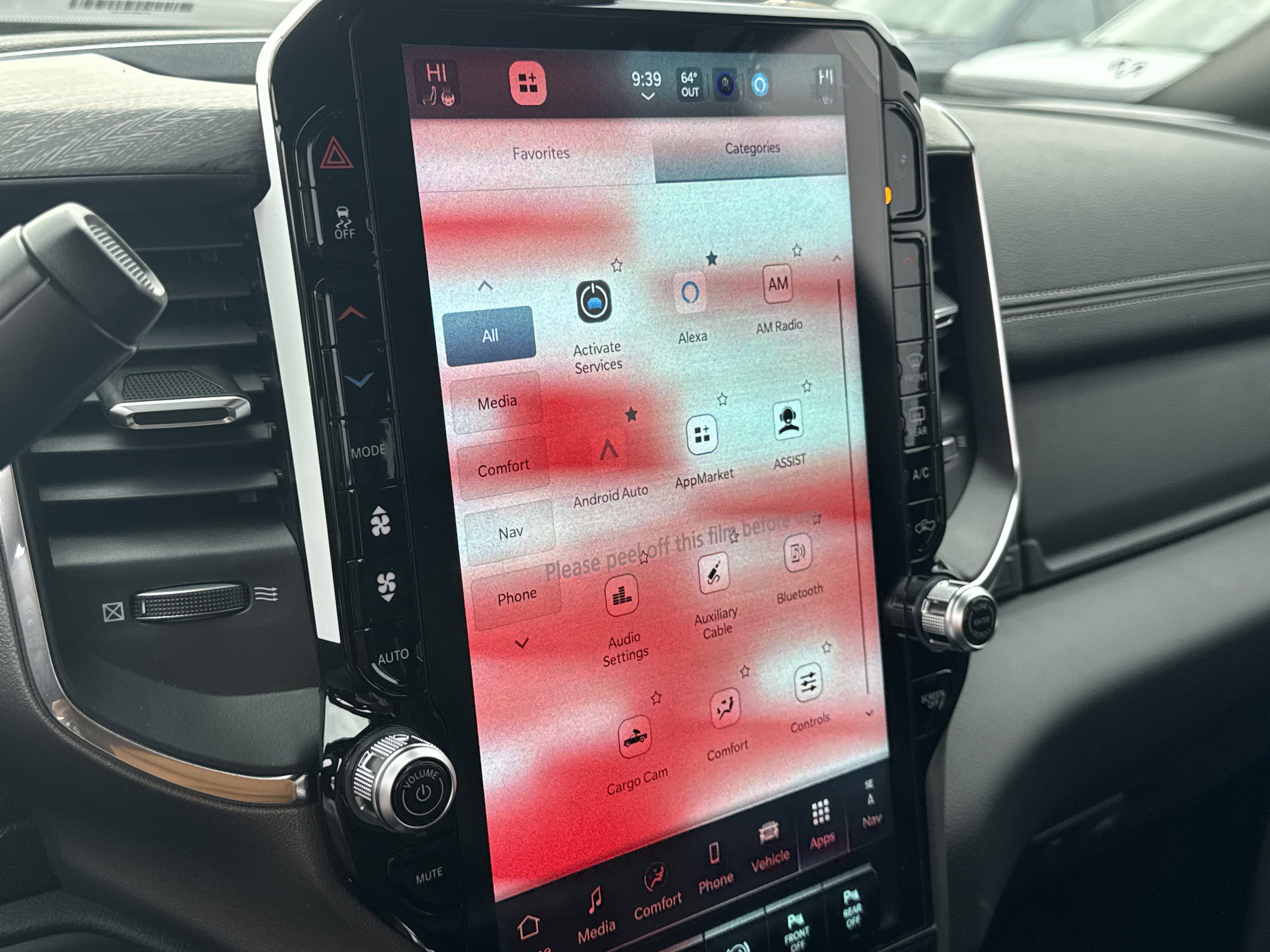 New 2026 RAM 2500 Laramie AWD/4WD image 25