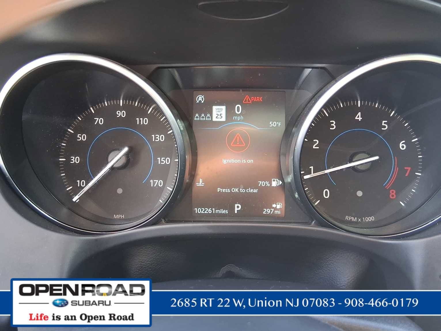 Used 2020 Jaguar F-PACE Premium image 20