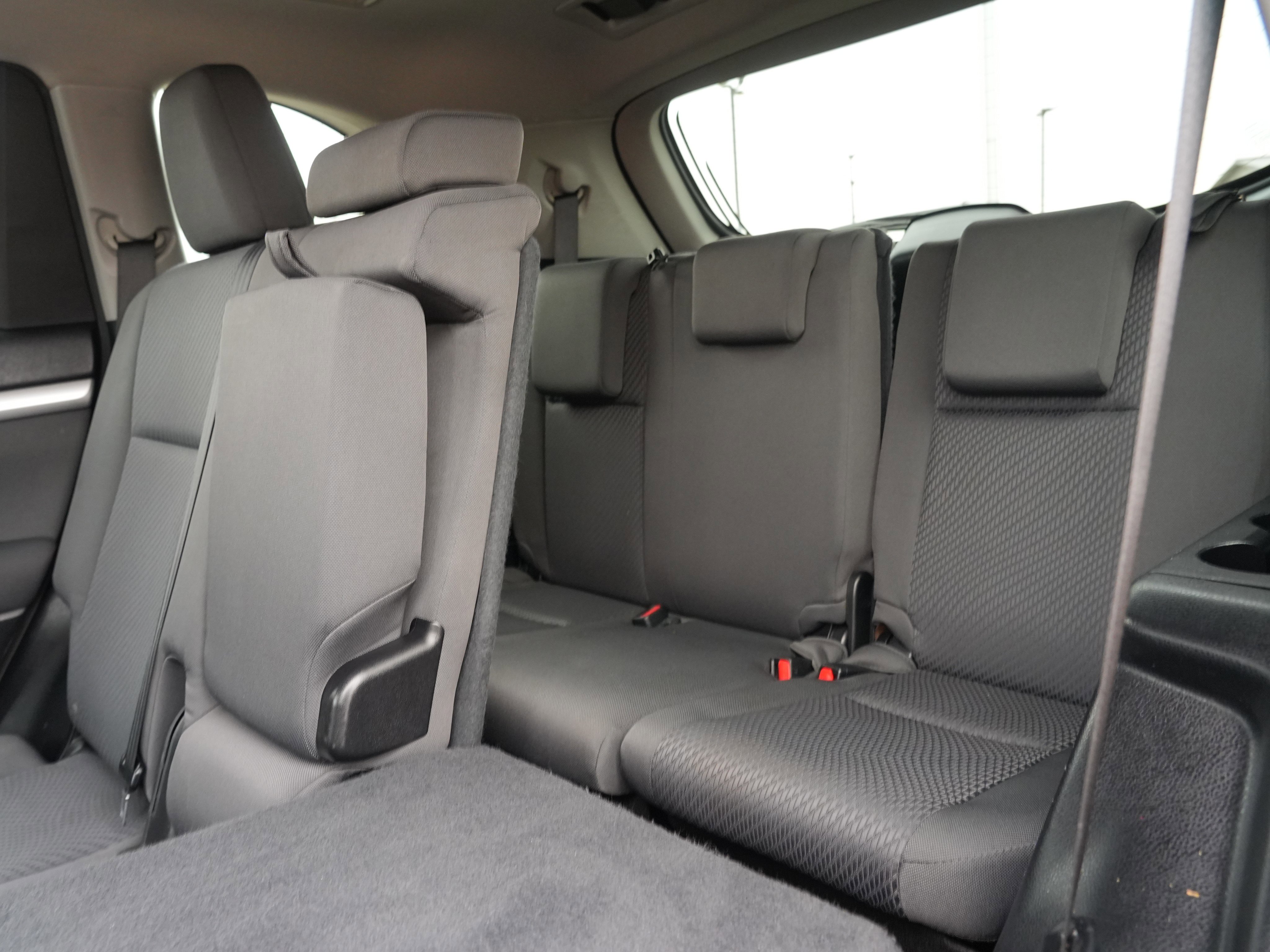 Used 2015 Toyota Highlander LE AWD/4WD image 26