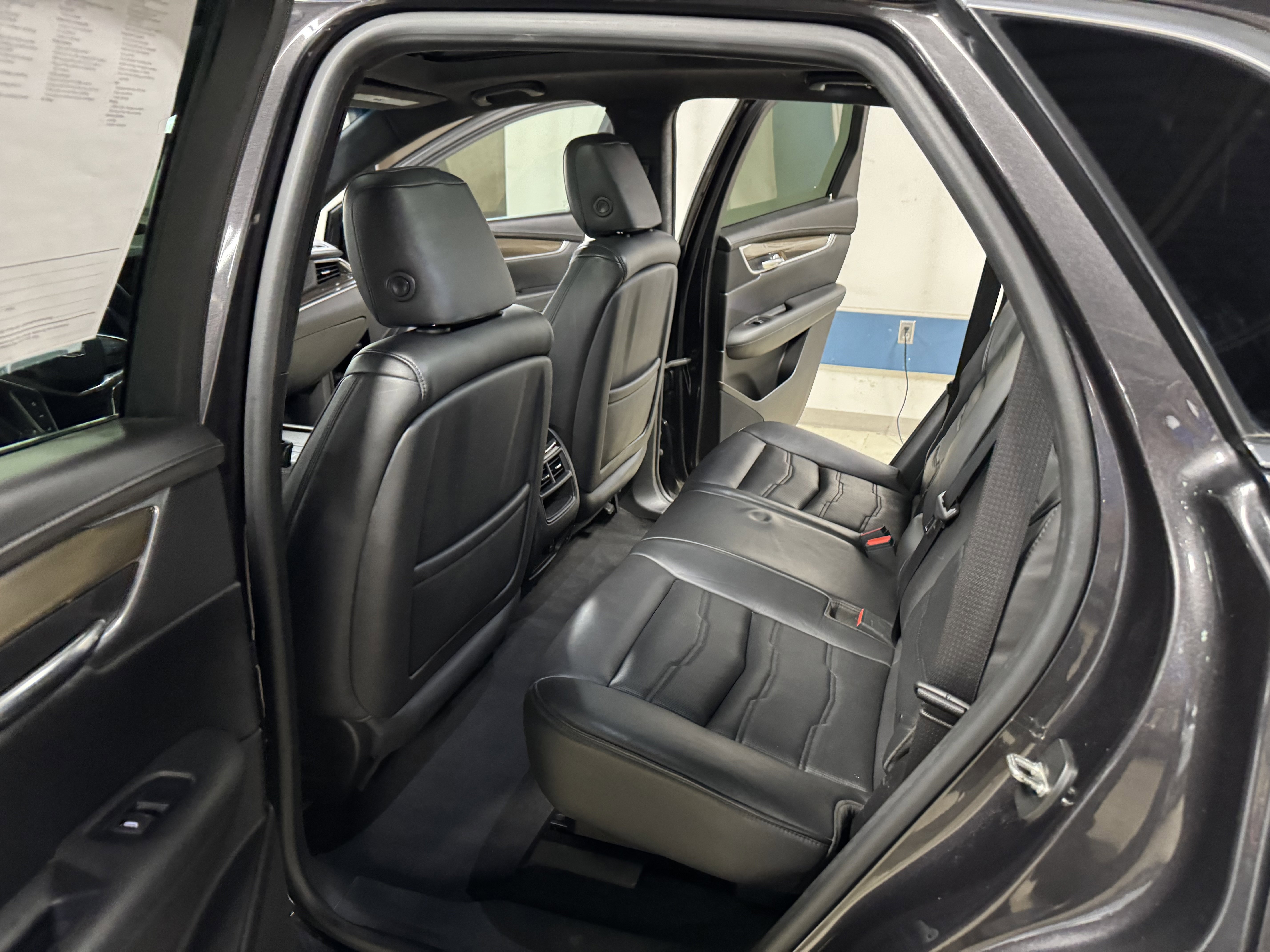 Used 2017 Cadillac XT5 Platinum image 14