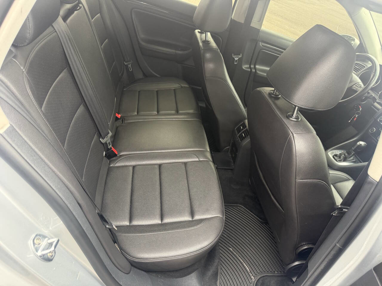 Used 2013 Volkswagen Jetta TDI image 17