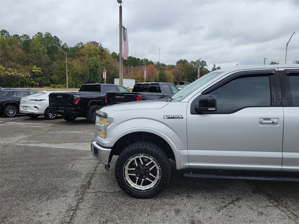 Used 2015 Ford F150 Lariat w/ Trailer Tow Package image 5