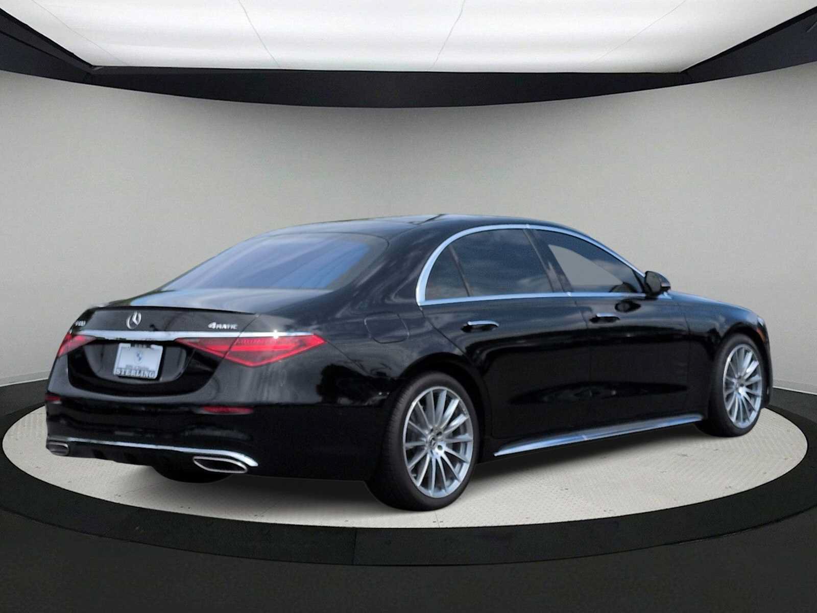 Used 2023 Mercedes-Benz S 580 4MATIC Sedan image 8