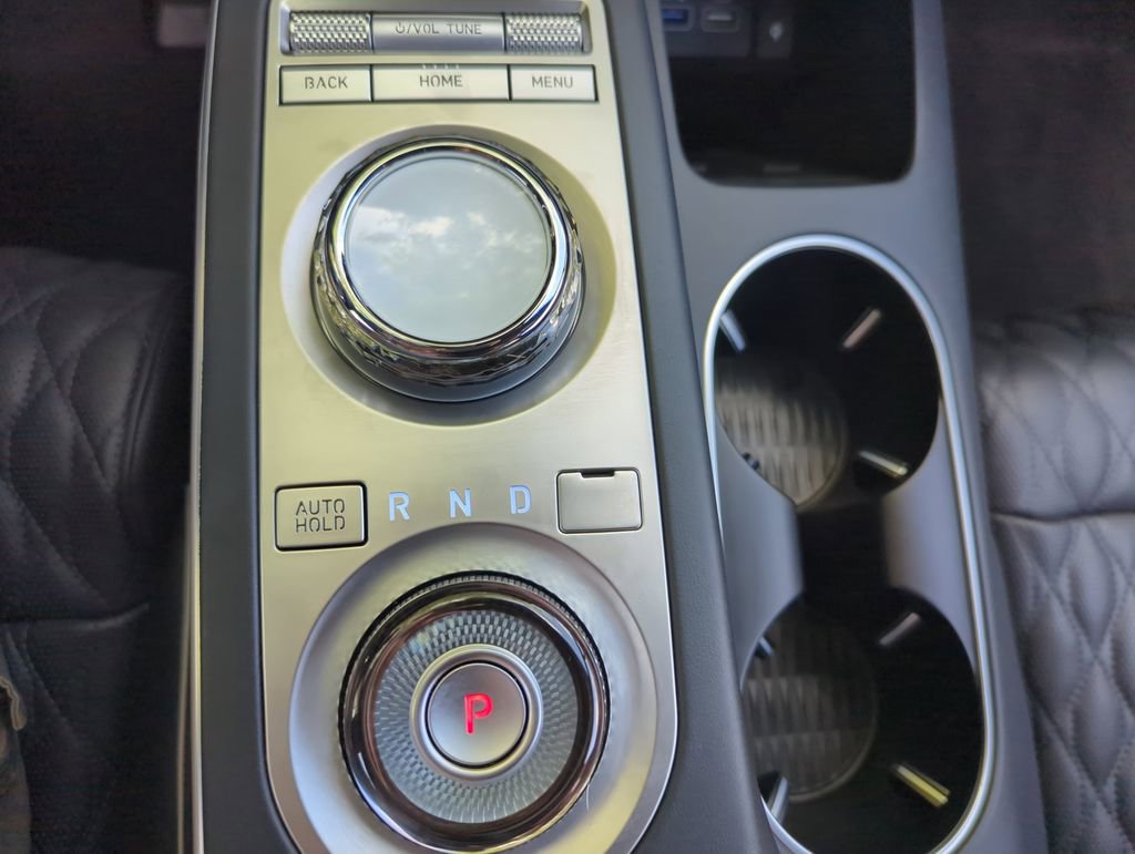 Used 2023 Genesis GV70 3.5T Sport w/ Sport Prestige Package image 26