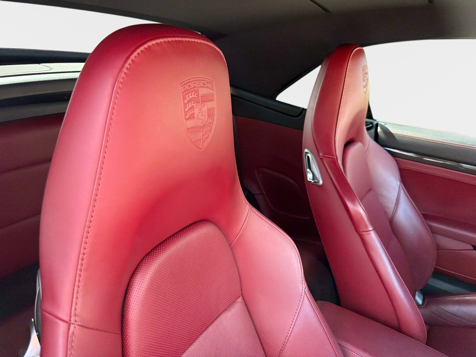 Used 2019 Porsche 911 Turbo AWD/4WD image 26
