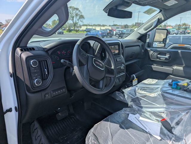 New 2026 GMC Sierra 3500 Pro AWD/4WD image 13