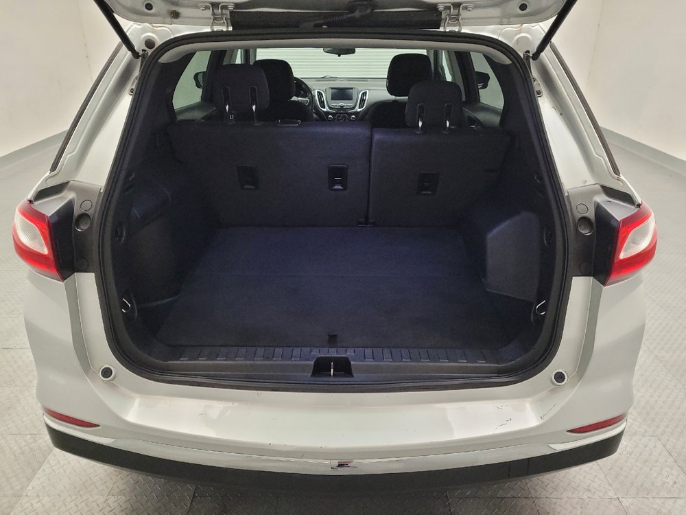 Used 2020 Chevrolet Equinox LT FWD image 29