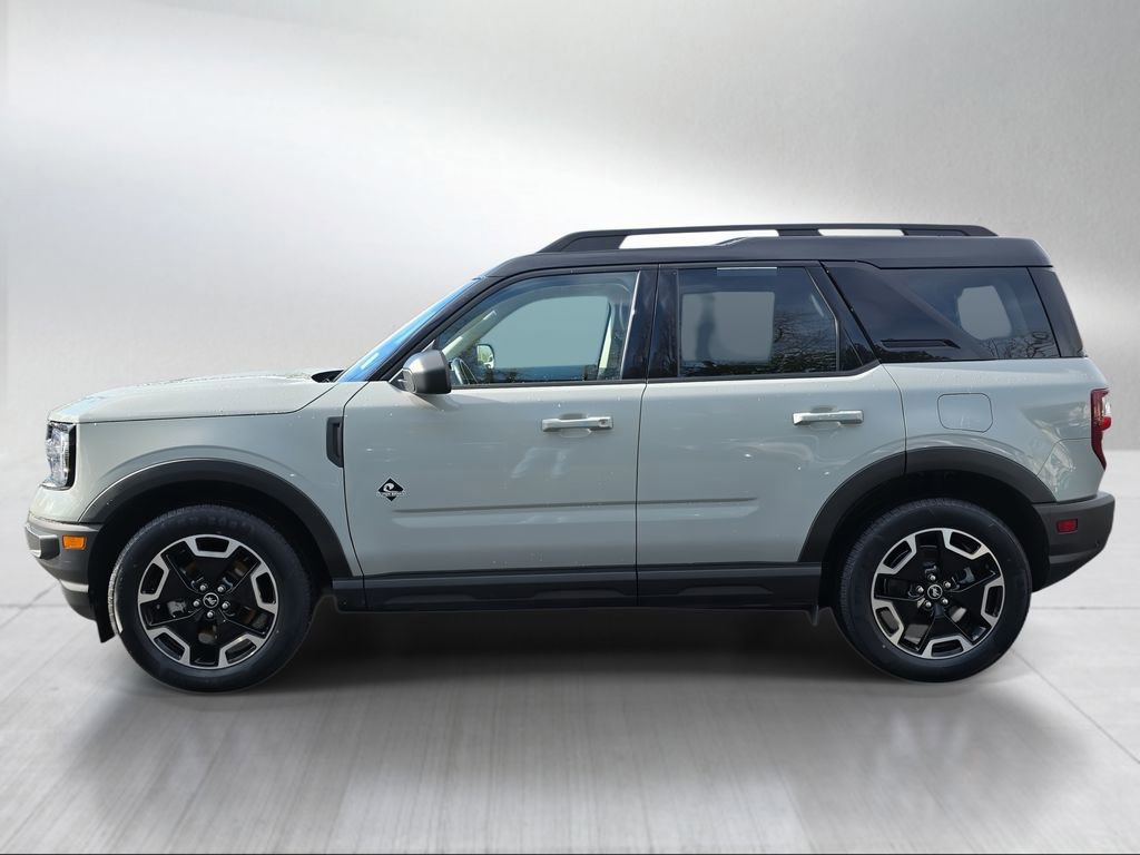 Used 2021 Ford Bronco Sport Outer Banks w/ Outer Banks Package (96D) image 6