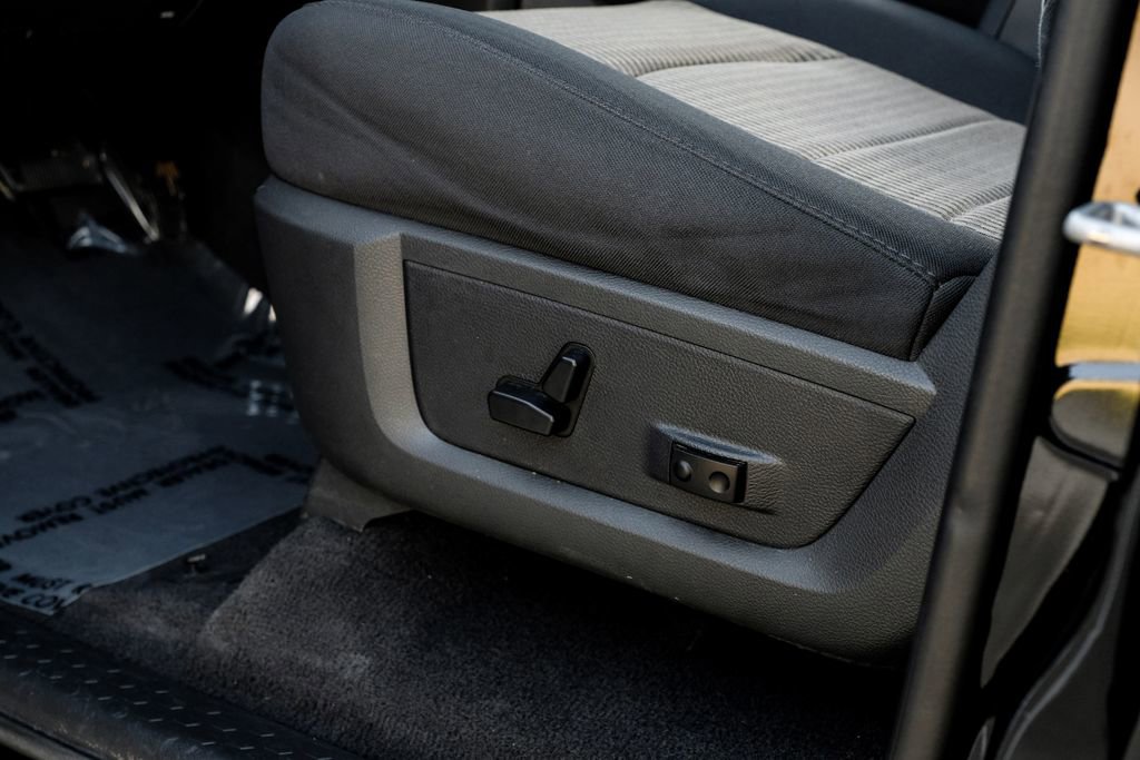 Used 2012 RAM 1500 Lone Star image 39