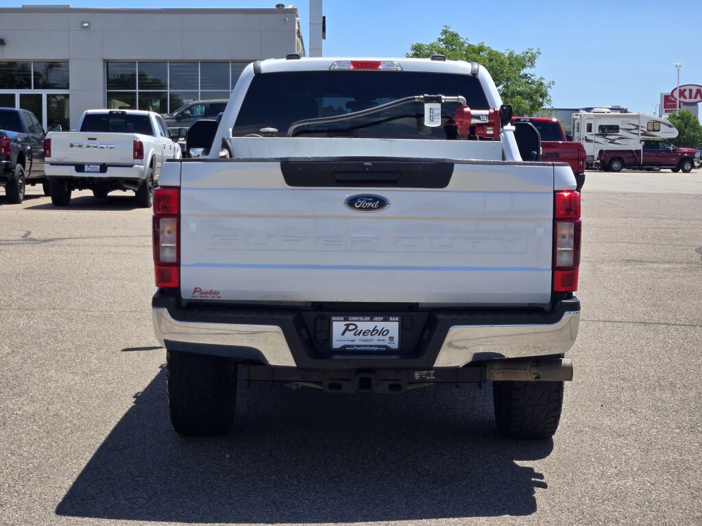 Used 2022 Ford F250 XLT AWD/4WD image 4