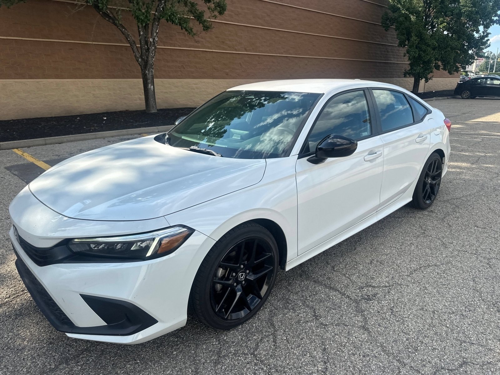 Used 2022 Honda Civic Sport image 8